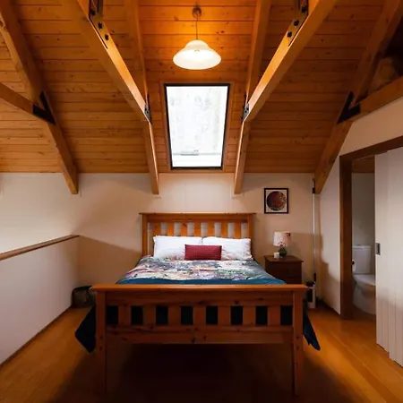 Matakana Retreat - Luxury Off Grid Lodge In Nature Exterior photo