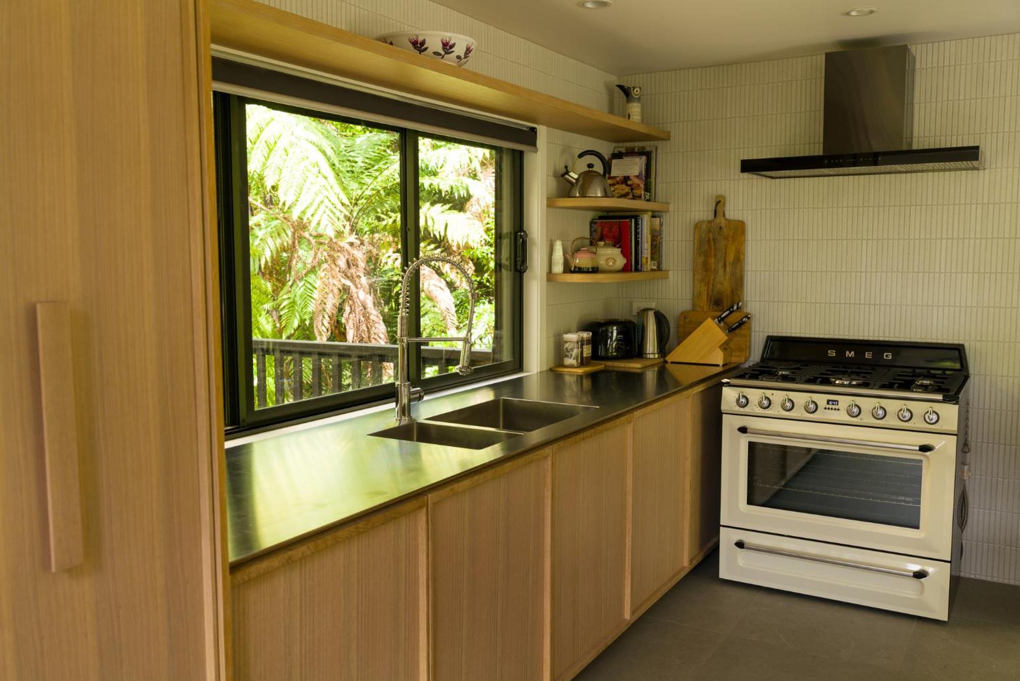 Holiday home Retreat - Luxury Off Grid In Nature Matakana
